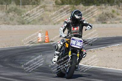 media/Jan-15-2026-Racers Edge (Thu) [[dfebeb70ab]]/2-A Group/Session 5 Turn 2/